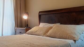 Quarto família | 1 quarto, frigobar, Wi-Fi de cortesia, roupa de cama
