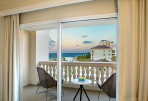 Premium bedding, down comforters, pillowtop beds, minibar