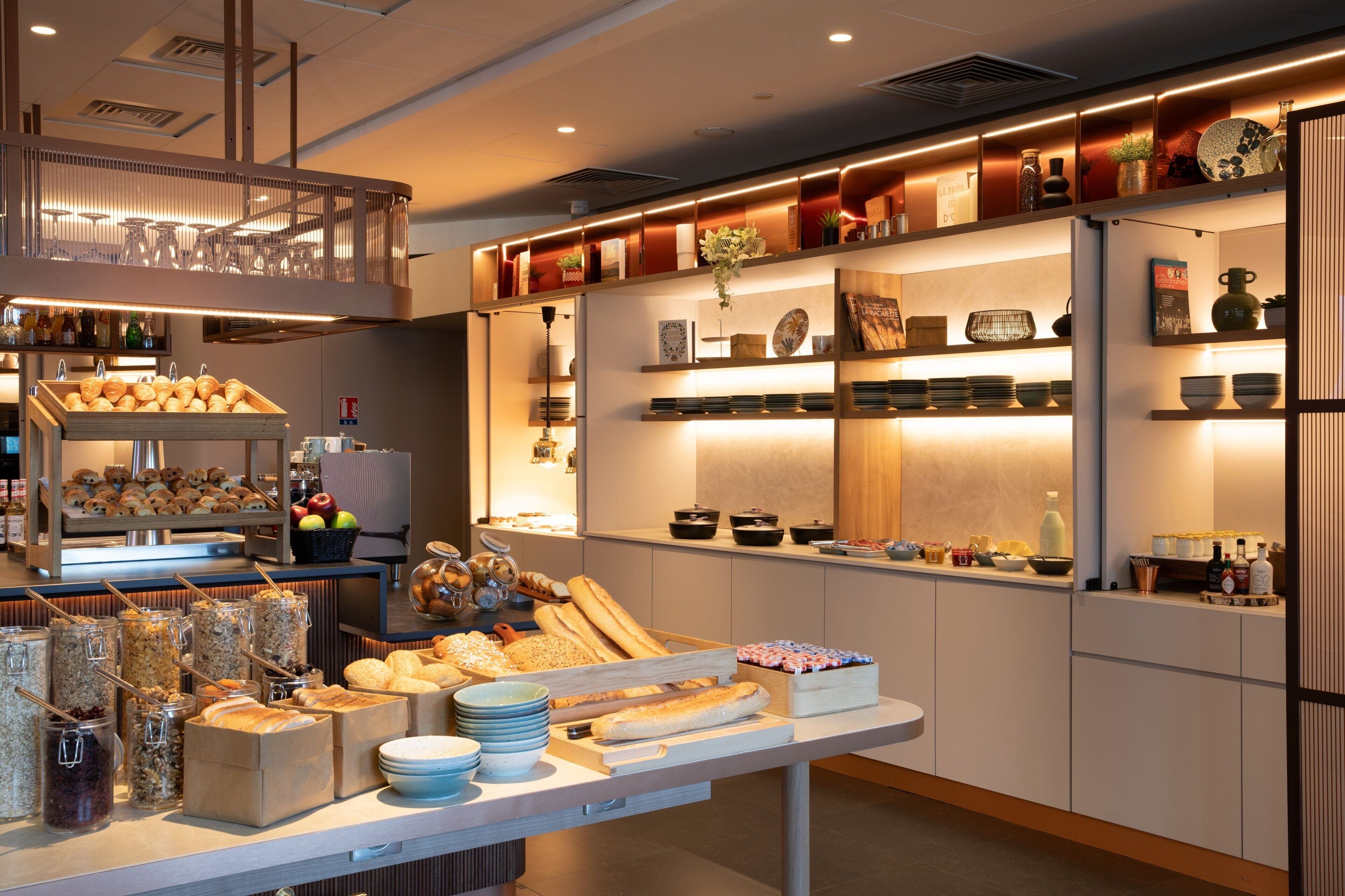 daily buffet breakfast (eur 22 per person)