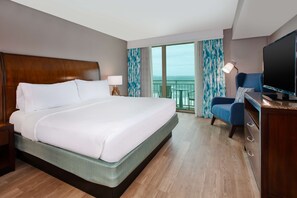 In-room safe, desk, laptop workspace, blackout curtains - Hilton Garden Inn Virginia Beach Oceanfront (Virginia Beach)