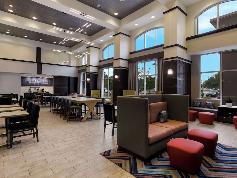 Tägliches inbegriffenes Frühstücksbuffet