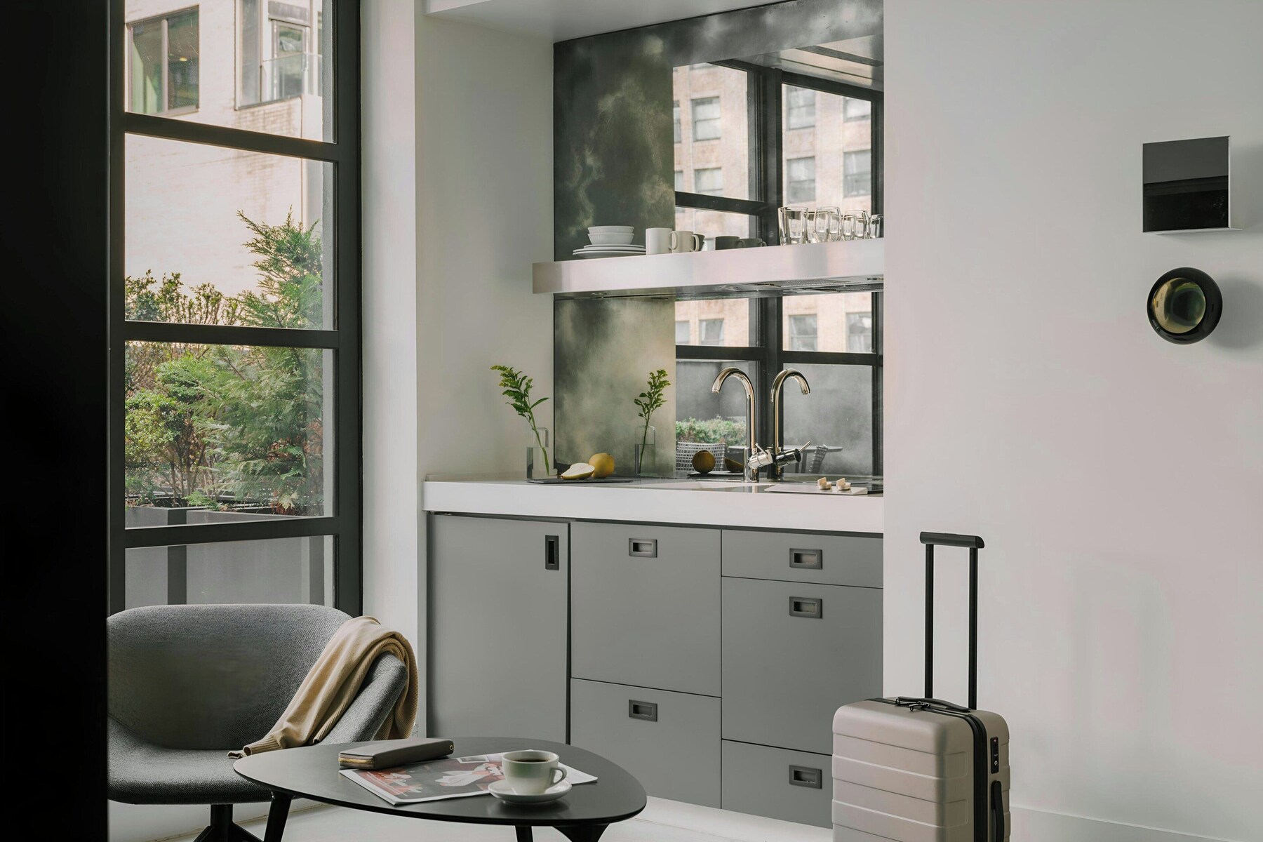 1 bedroom, individually decorated, individually furnished