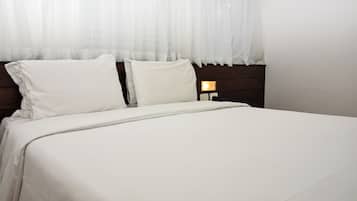 Superior Room | Minibar, free cribs/infant beds, rollaway beds