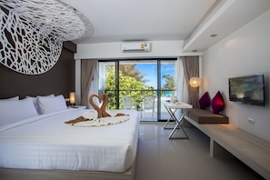 Coral Deluxe Seaview | Coffres-forts dans les chambres, bureau, rideaux occultants