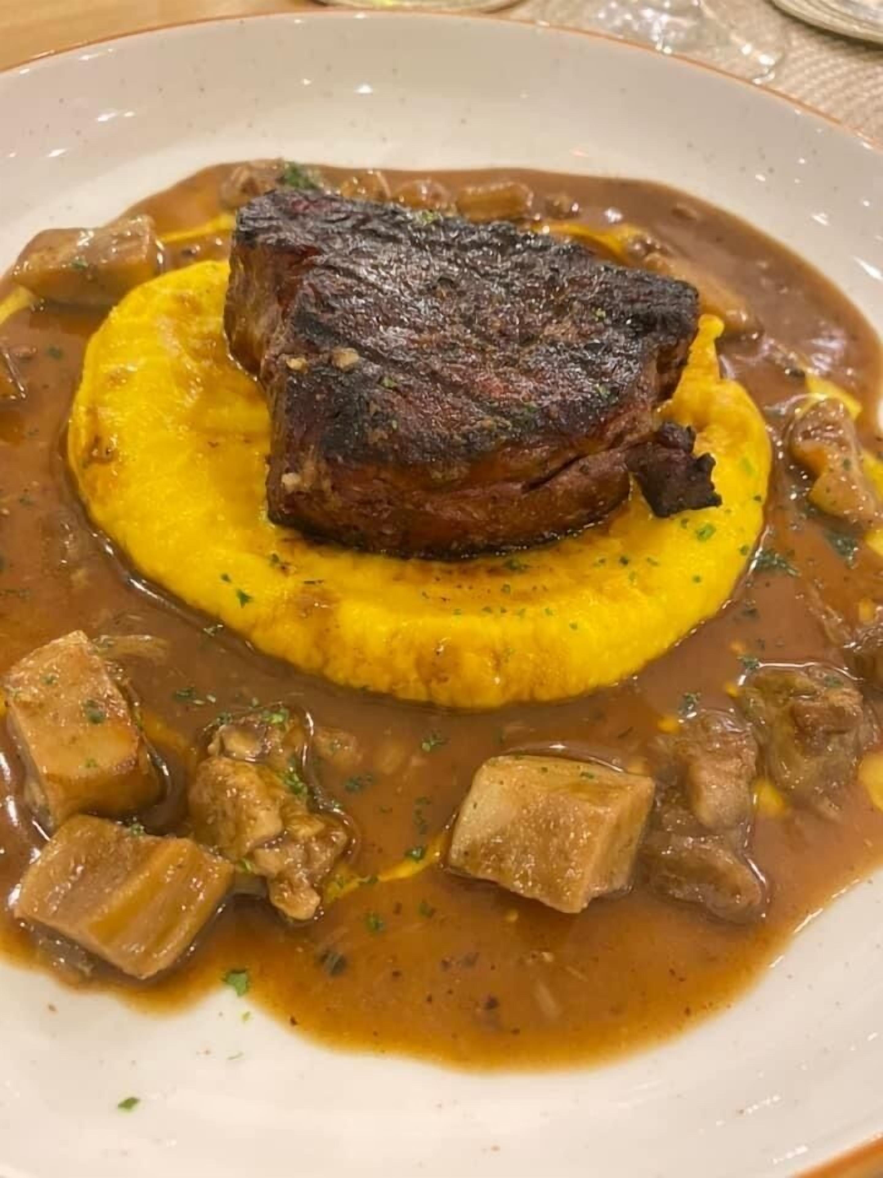 breakfast, lunch, dinner served; thai cuisine