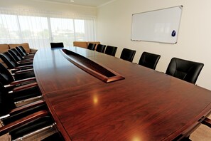 Meeting facility - Gladstone City Central Apartment Hotel (Gladstone)