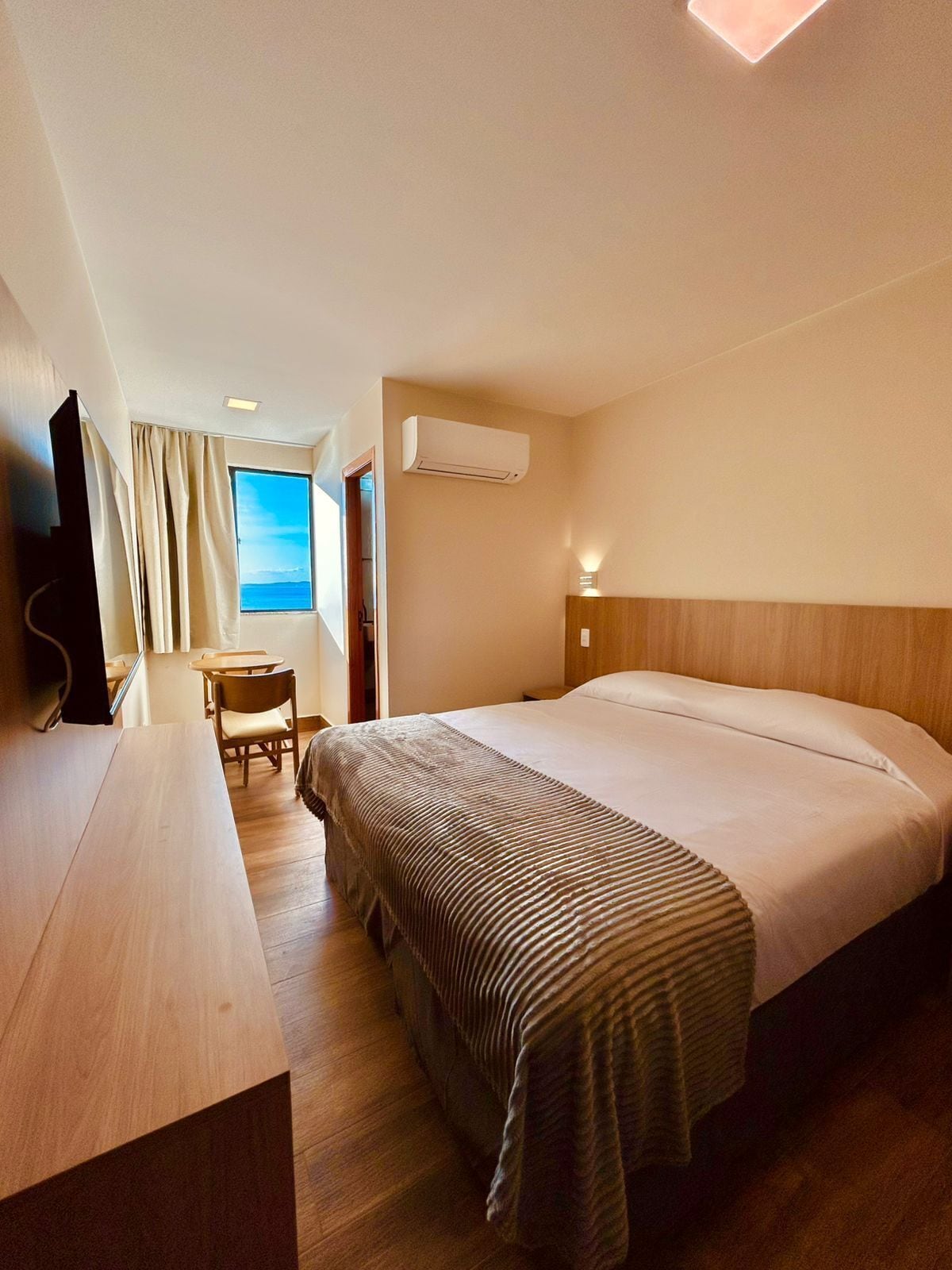 Minibar, in-room safe, free WiFi, bed sheets