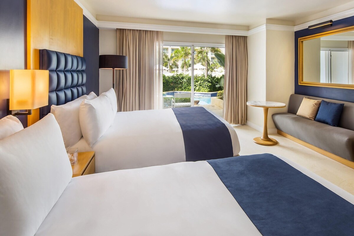 Ropa de cama de alta calidad, edredón, camas con pillow-top y minibar 