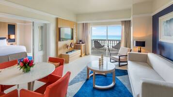 One Bedroom Ocean Front Butler Suite | Premium bedding, down comforters, pillowtop beds, minibar
