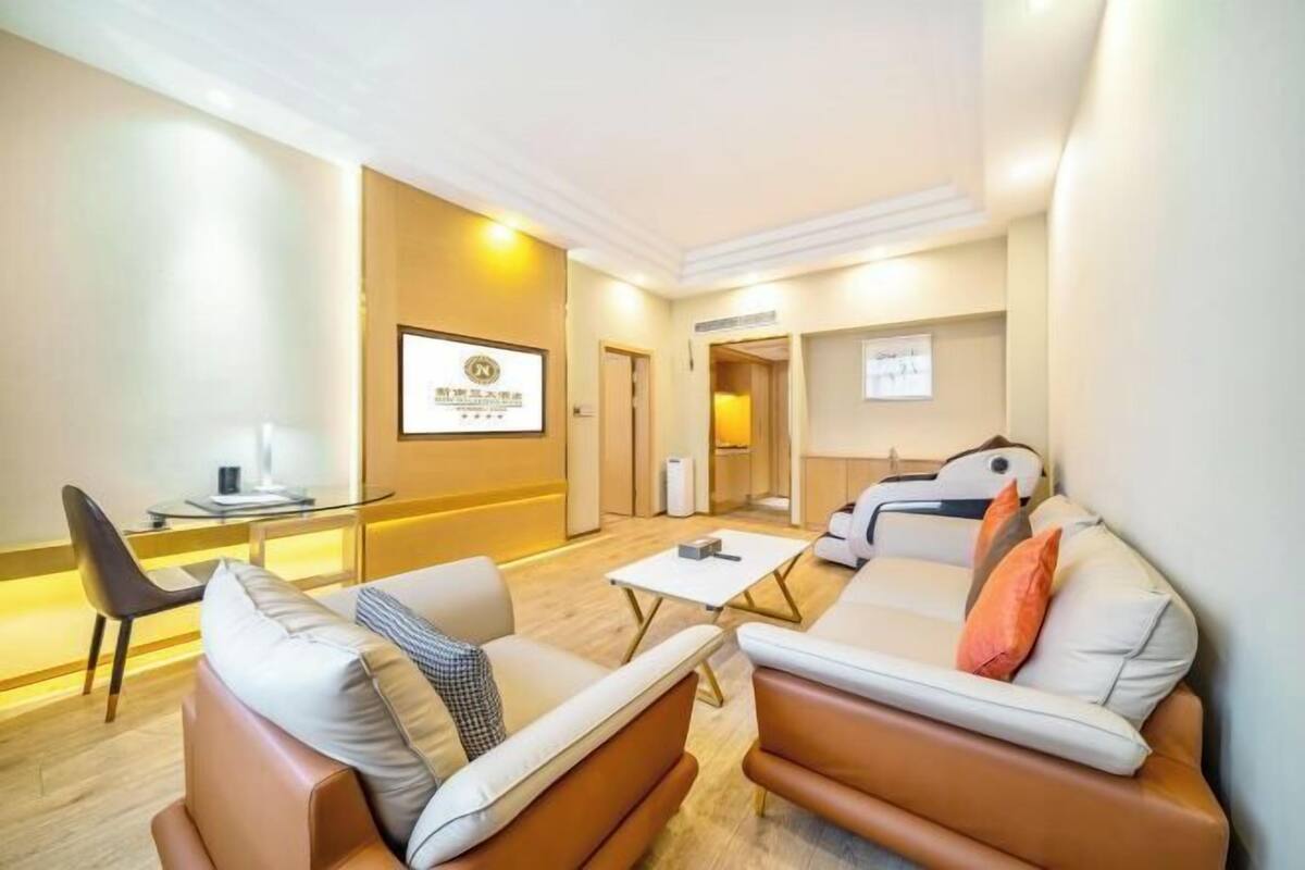 Living area | LCD TV, computer