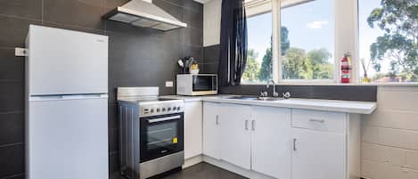 Appartement Familial | Cuisine privée | Mini réfrigérateur, micro-ondes, cafetiÚre/bouilloire