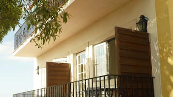 Standard Double or Twin Room | Balcony