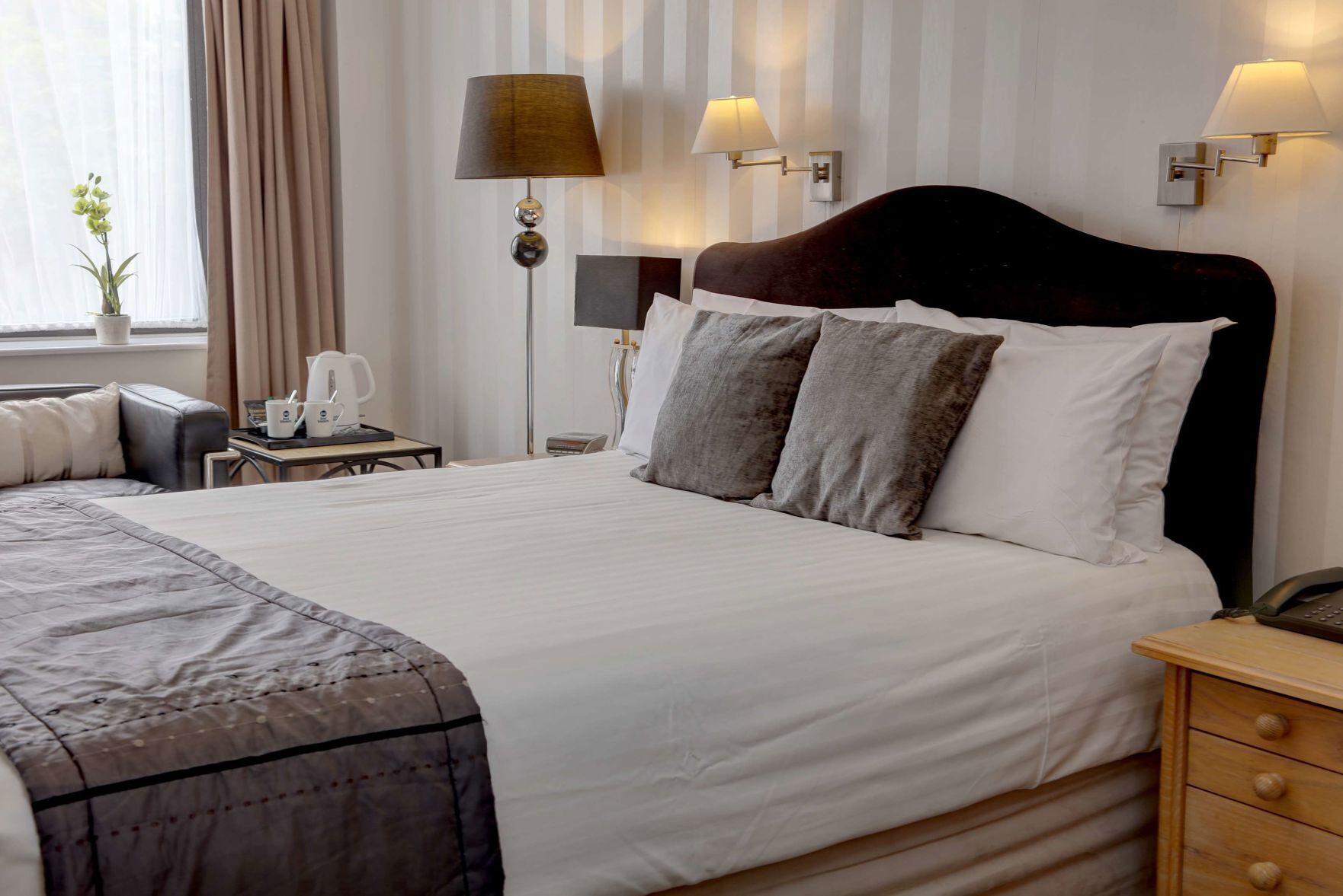 Desk, iron/ironing board, free WiFi, bed sheets