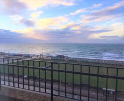 Executive Δωμάτιο, 1 Διπλό Κρεβάτι, Βεράντα, Θέα στη Θάλασσα | Θέα στην παραλία/θάλασσα