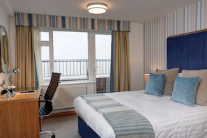 Executive Room, 1 Double Bed, Terrace, Sea View | Desk, iron/ironing board, free WiFi, bed sheets - Best Western Princes Marine Hotel (Hove)