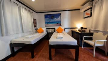Superior Room | In-room safe, soundproofing, free WiFi, bed sheets