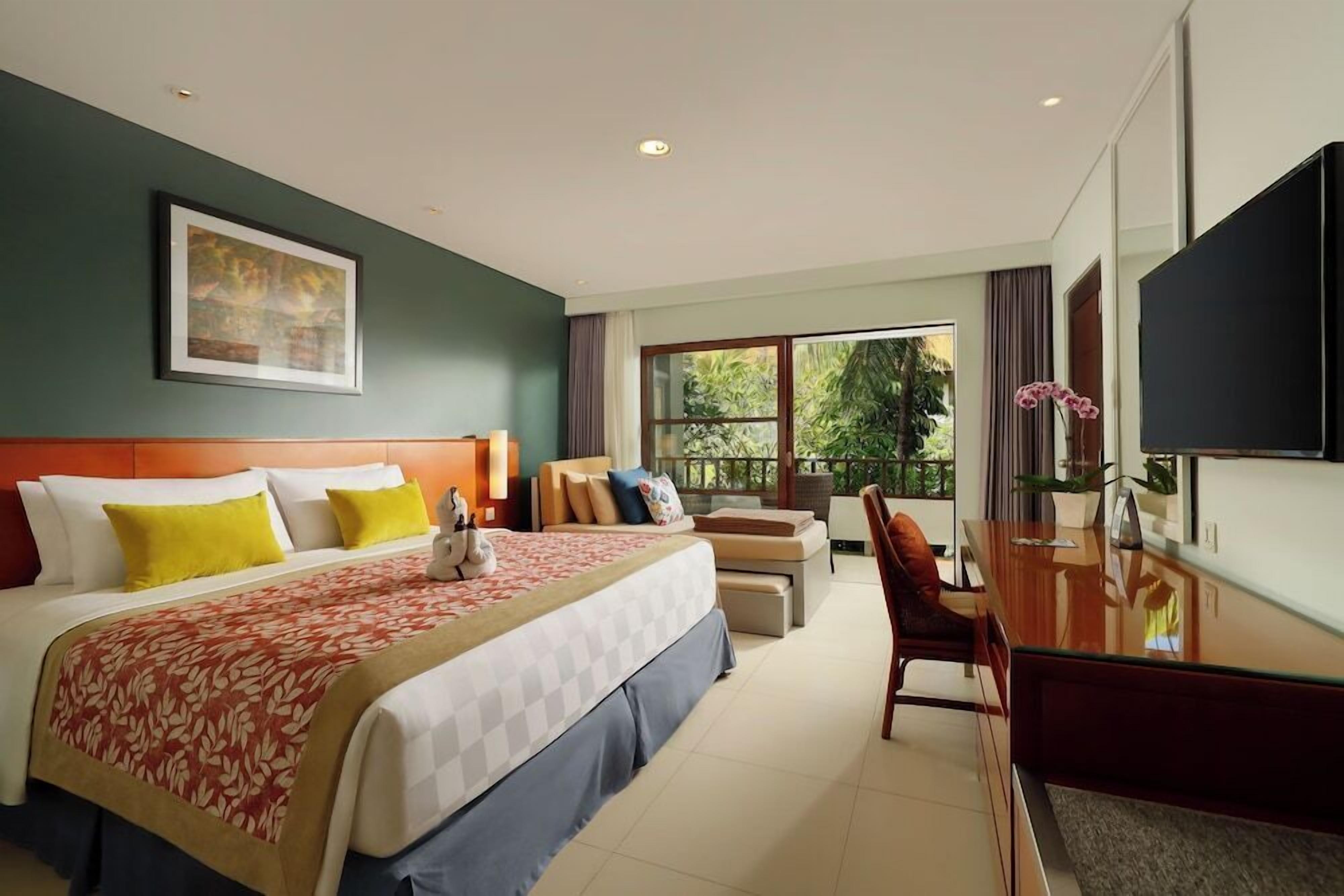 Premium bedding, minibar, in-room safe, individually furnished