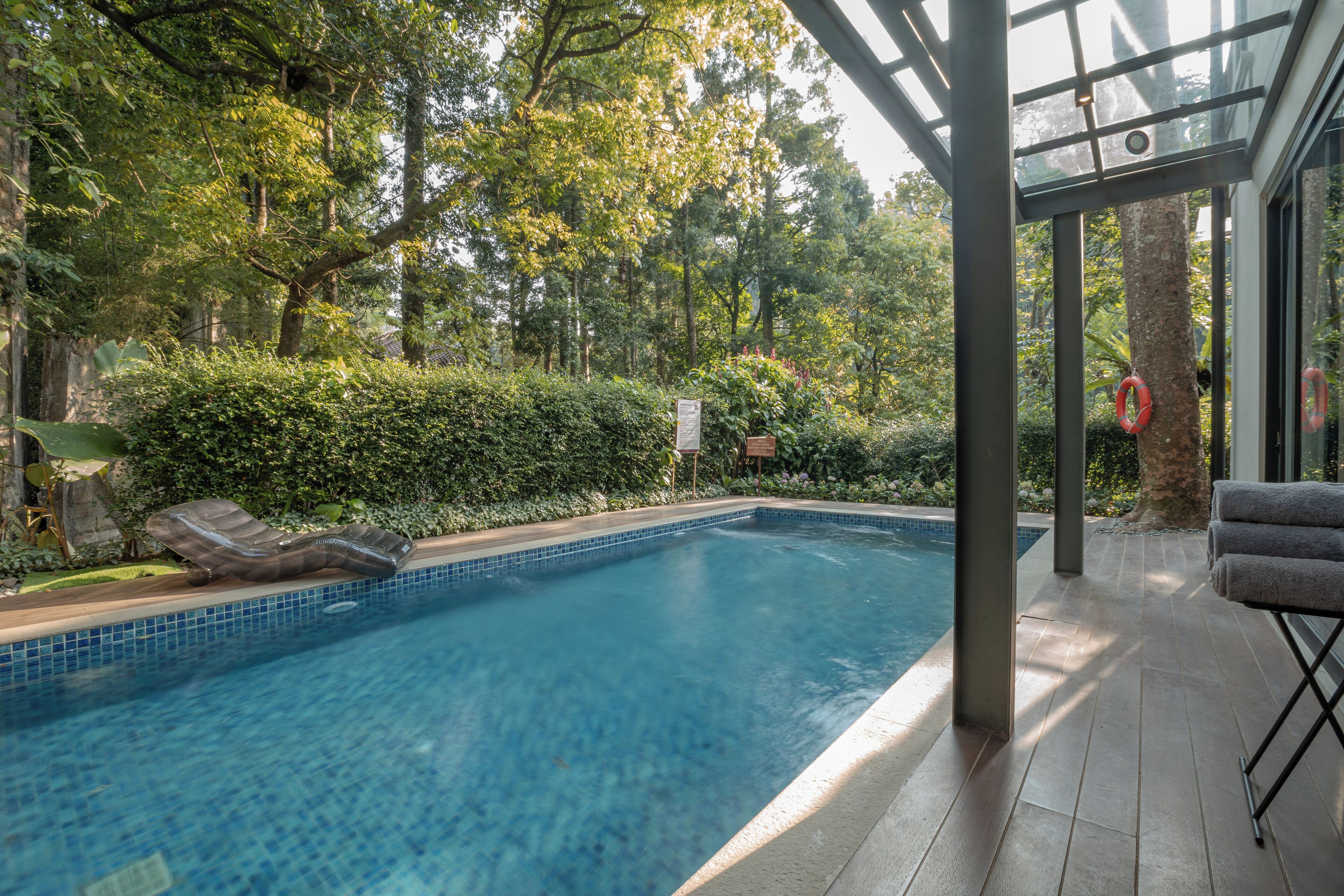 5 Bedrooms Ingrida Residence | Terrace/patio