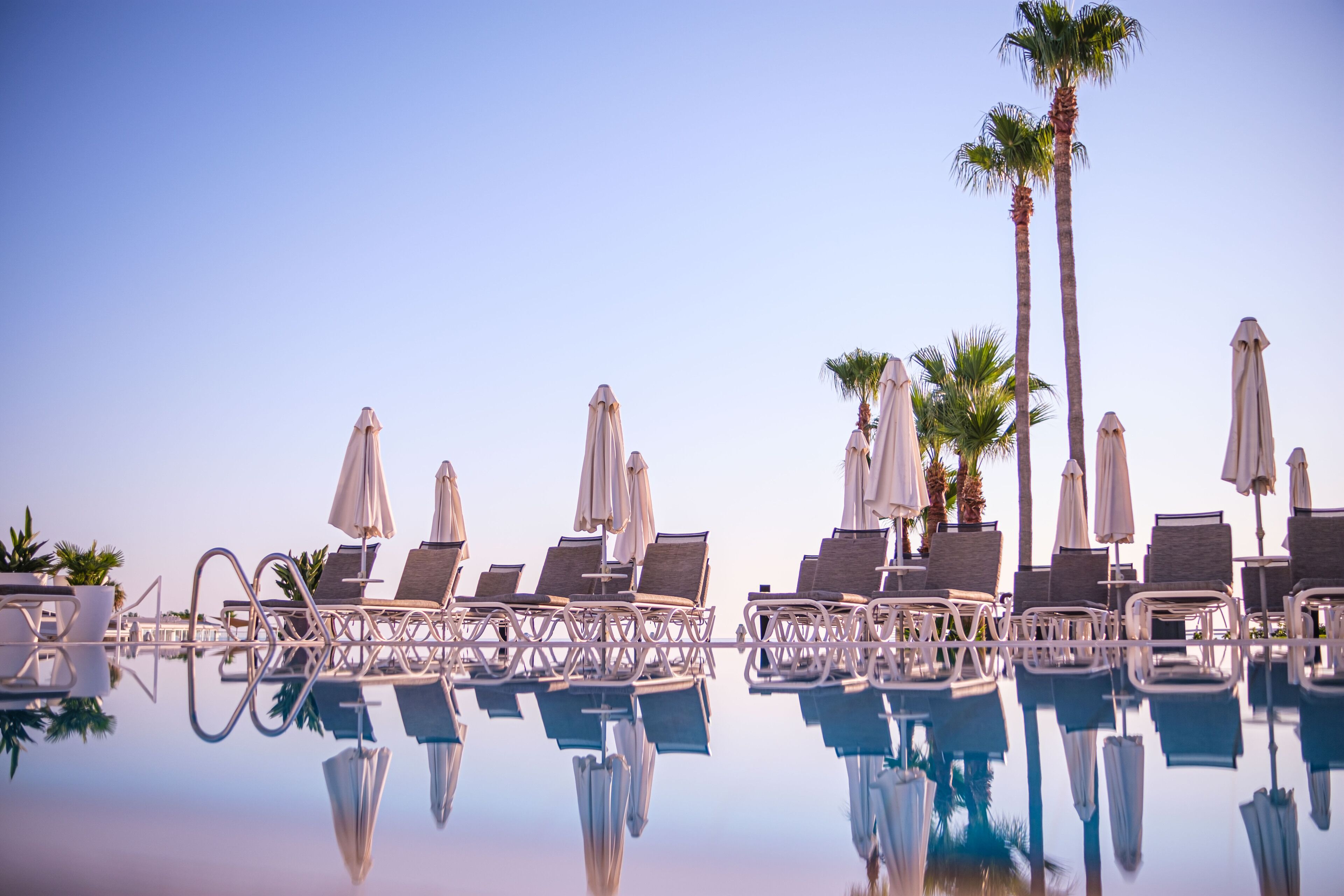 Outdoor pool, pool loungers