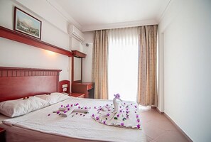 Minibar, in-room safe, free cribs/infant beds - Wasa Hotel (Alanya)