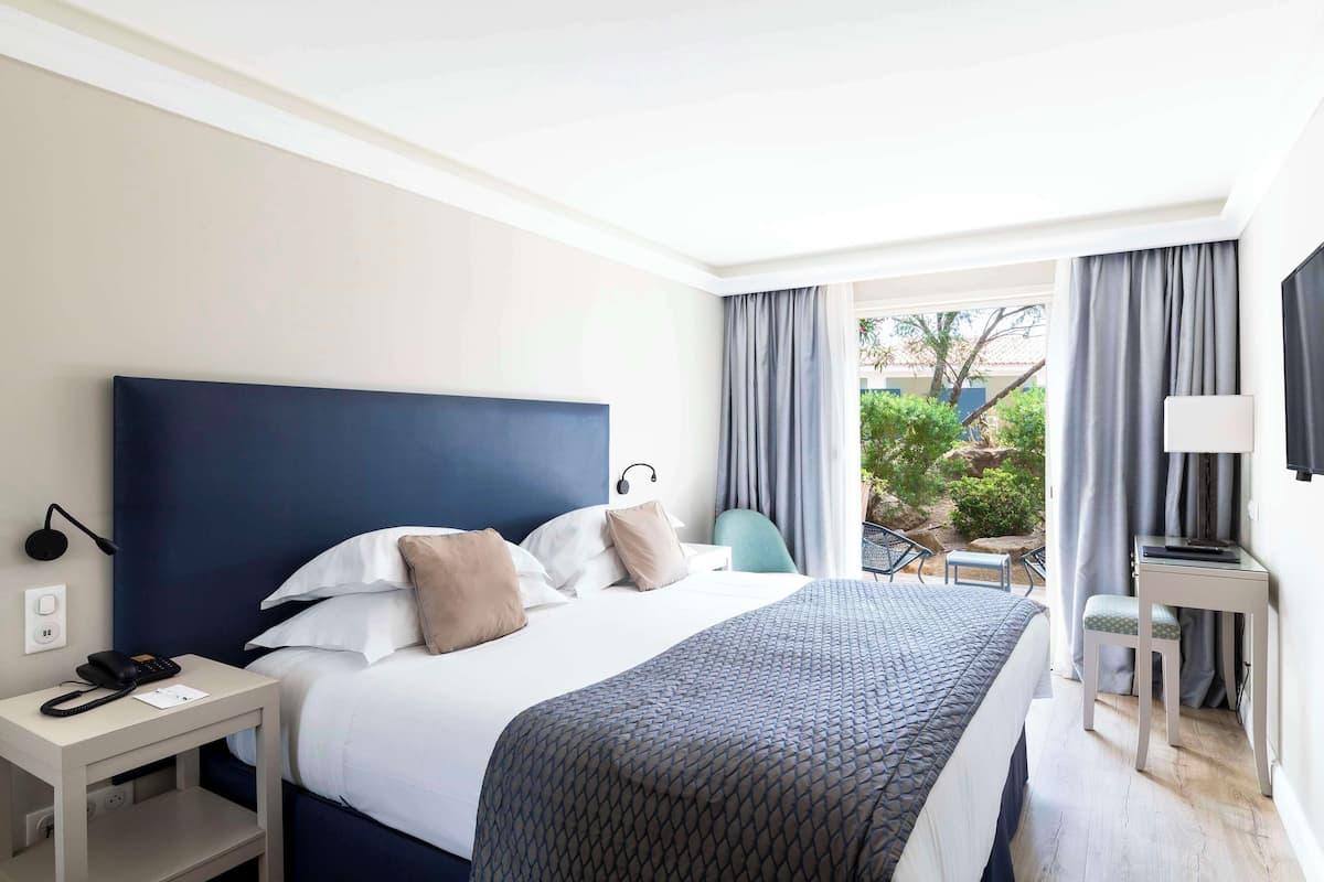 Chambre Standard, 1 grand lit, rez-de-chaussée (Twin bed on request)