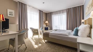 Bureau, chambres insonorisées, Wi-Fi gratuit, draps fournis