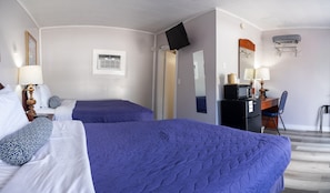 Deluxe-Zimmer, 2 Queen-Betten | Verdunkelungsvorhänge, Bügeleisen/Bügelbrett, Babybetten, Zustellbetten