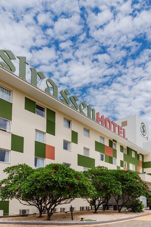 Front of property -  Strassen Hotel (Aparecida de Goiania)