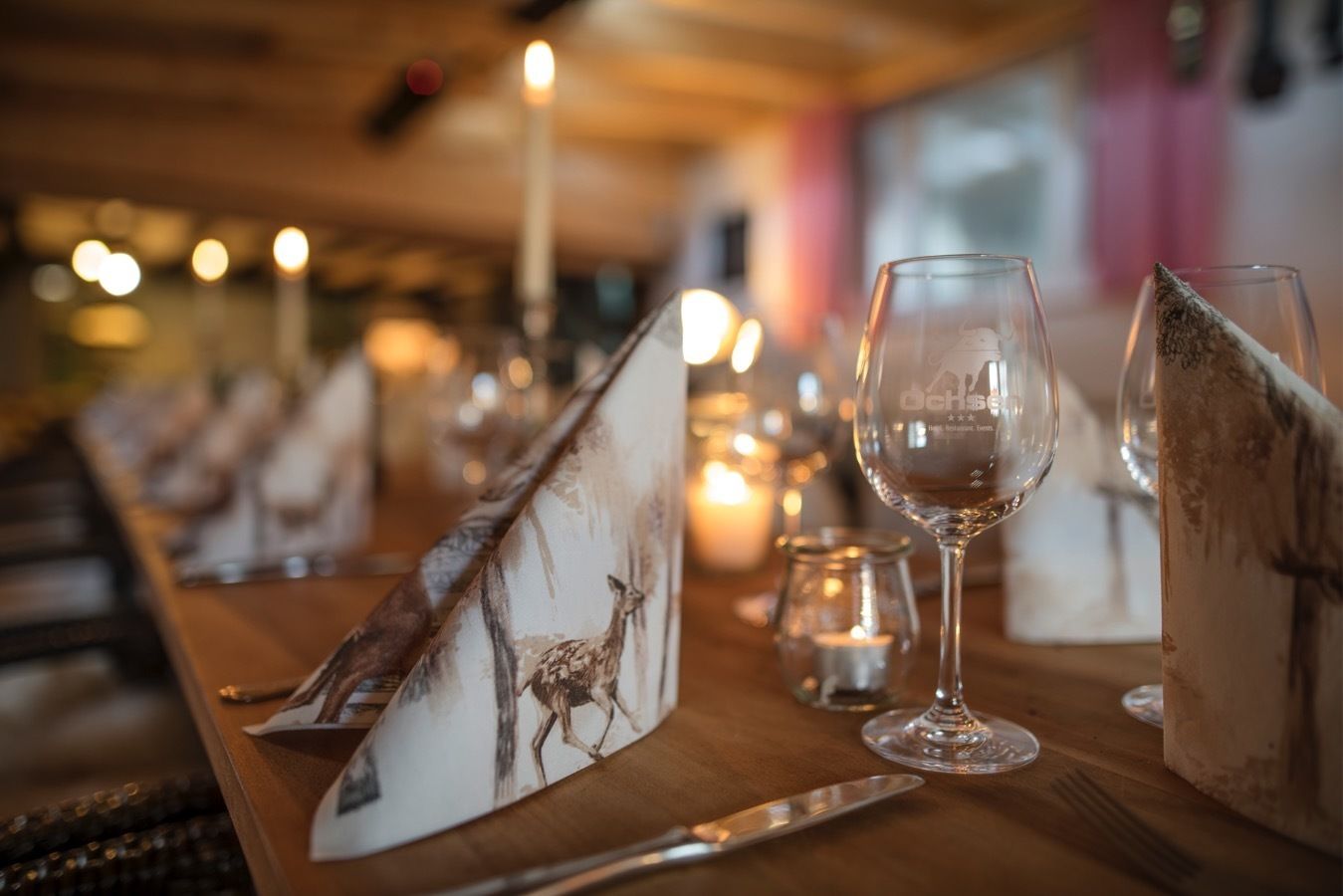 breakfast, lunch, dinner served; german cuisine, al fresco dining