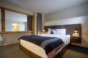 Superior Room, 2 Queen Beds | Blackout drapes, iron/ironing board, free WiFi, bed sheets - Hotel Mont Tremblant (Mont-Tremblant)