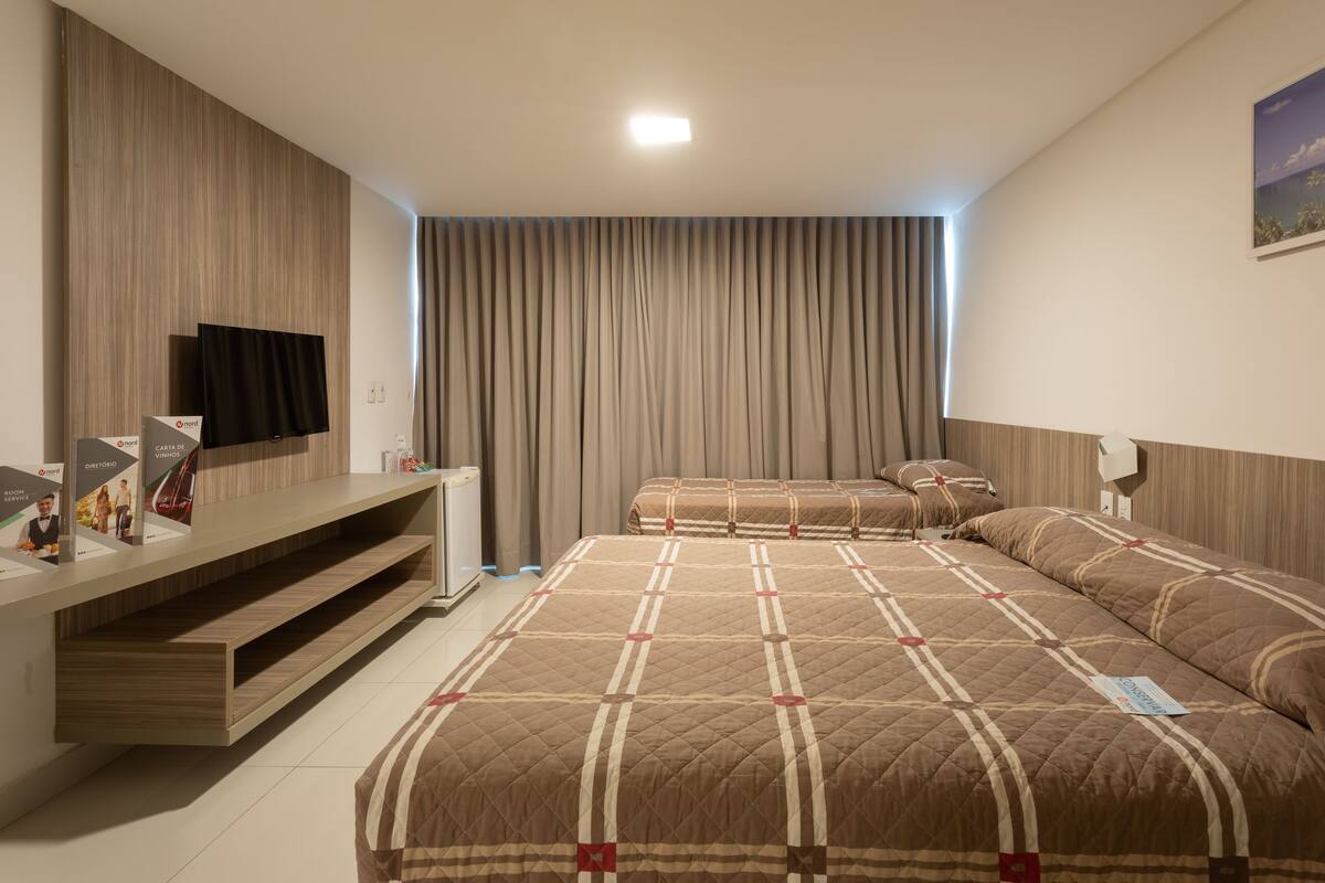 Minibar, cunas gratuitas, wifi gratis y ropa de cama