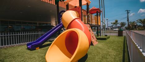 Aire de jeux - extérieure