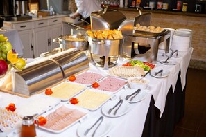 Desayuno continental incluido todos los días 