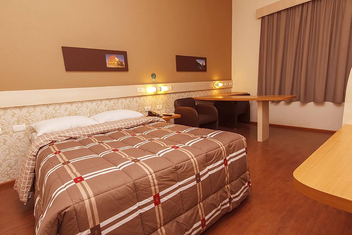 1 bedroom, minibar, in-room safe, desk