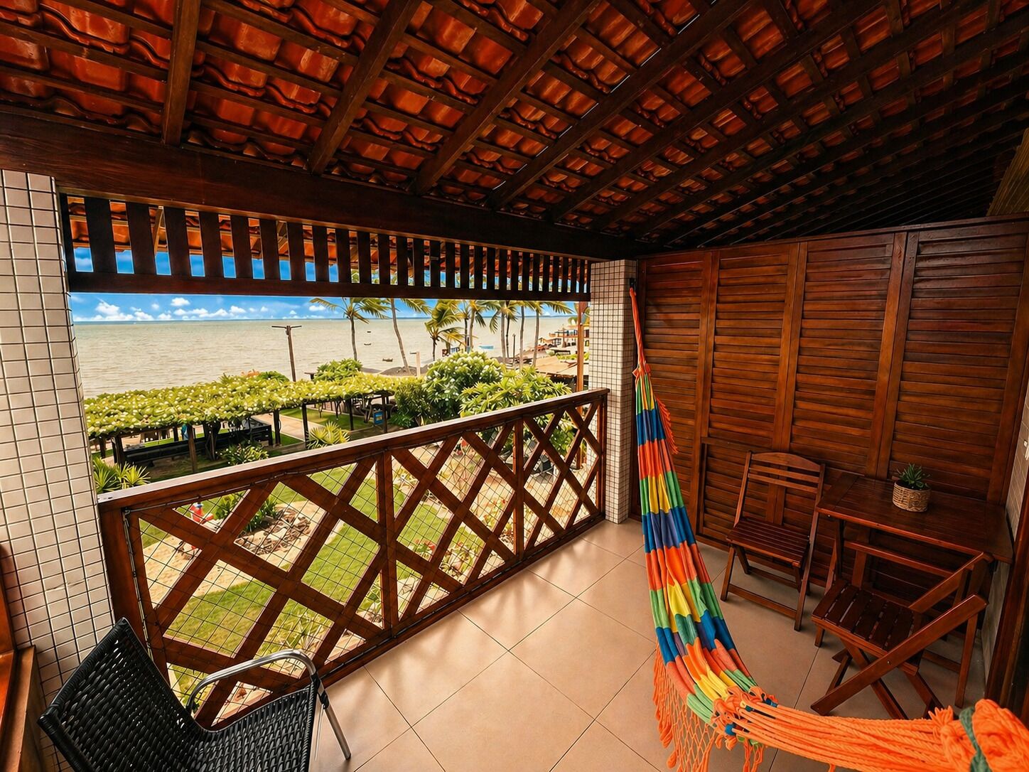 Superior Apartment, Ocean View | Premium bedding, minibar, individually decorated, desk