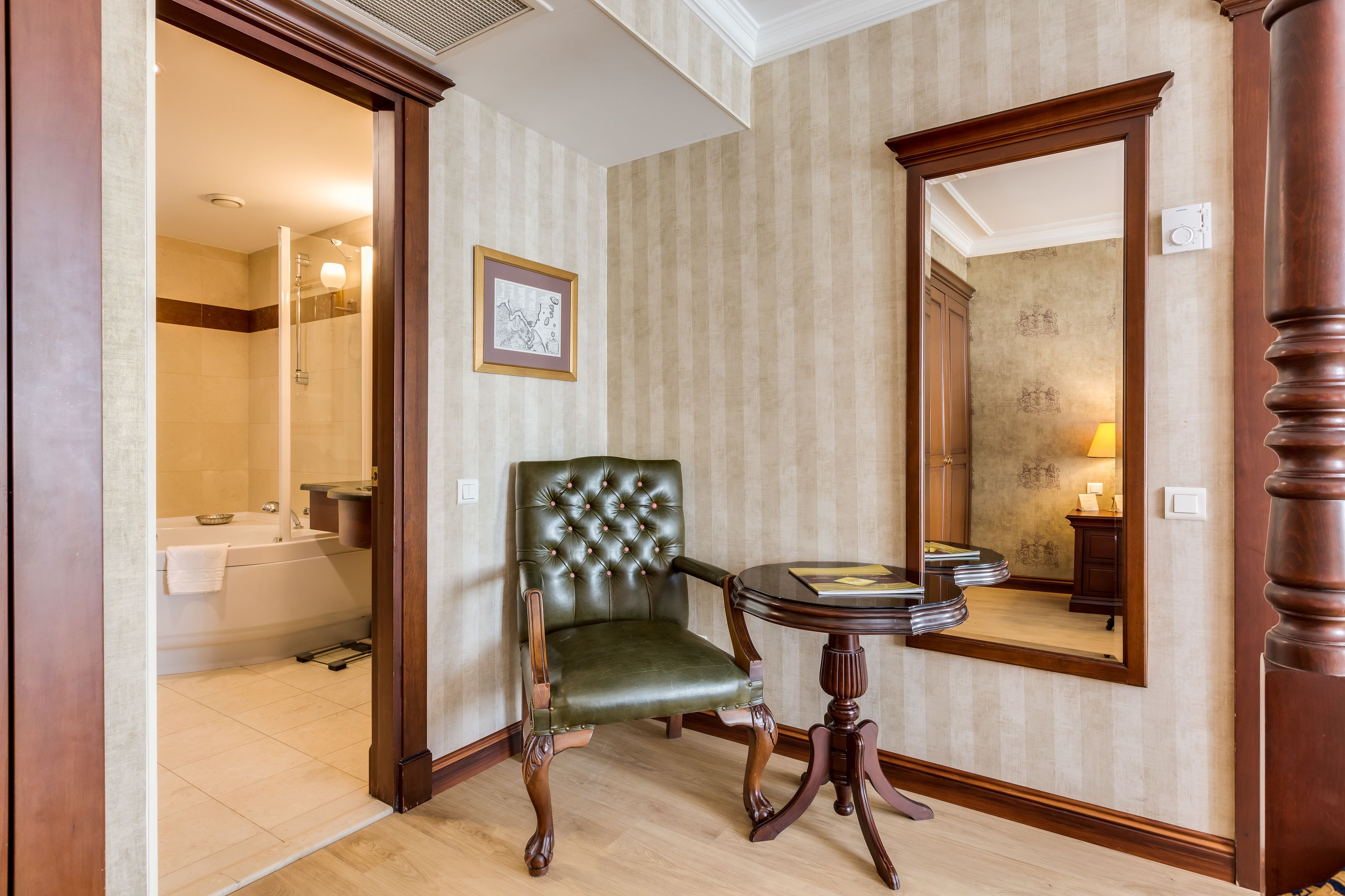 Photo - Class Hotel