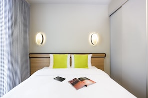 1 bedroom, hypo-allergenic bedding, in-room safe, desk
