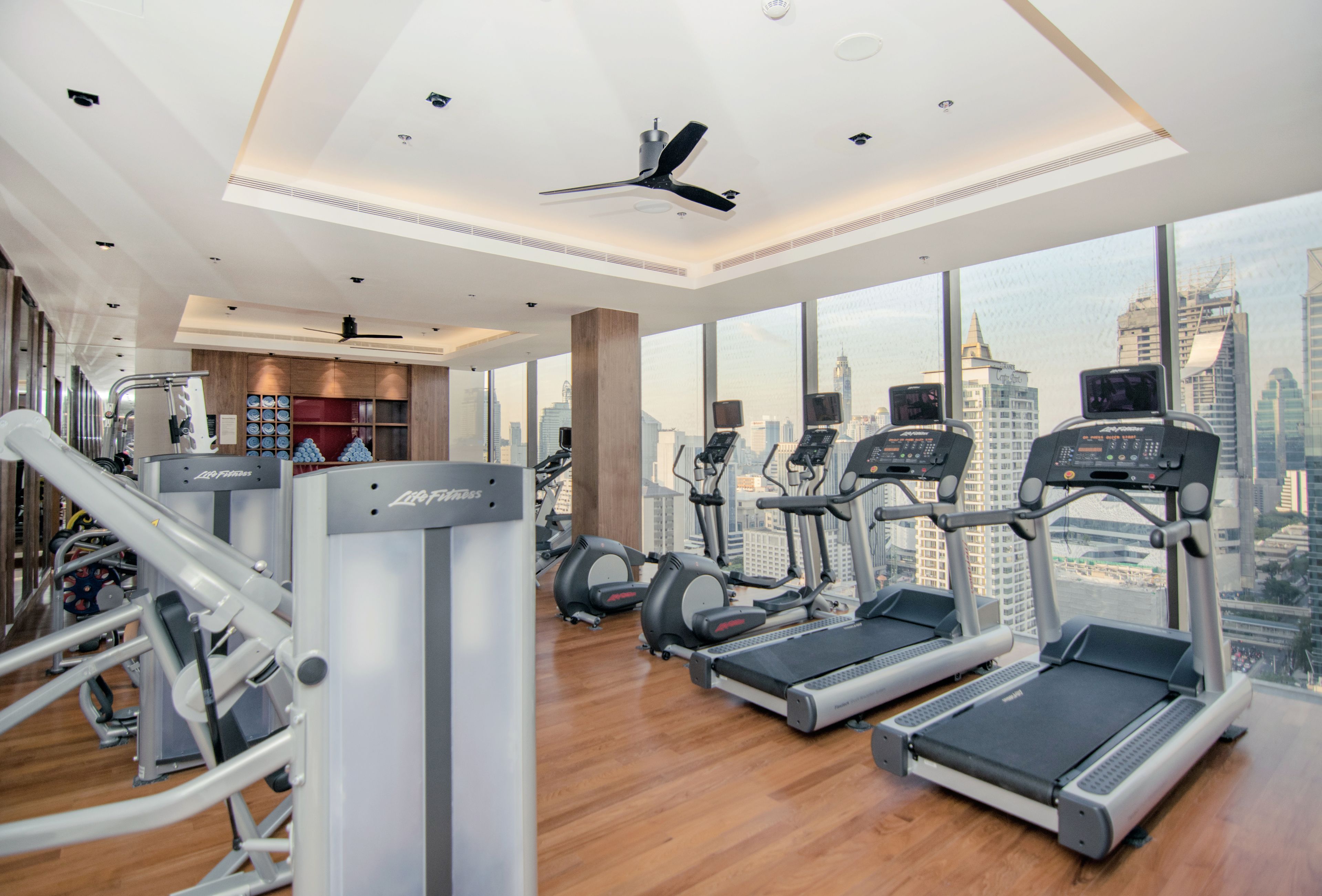 Photo - Hotel Indigo Bangkok Wireless Road by IHG