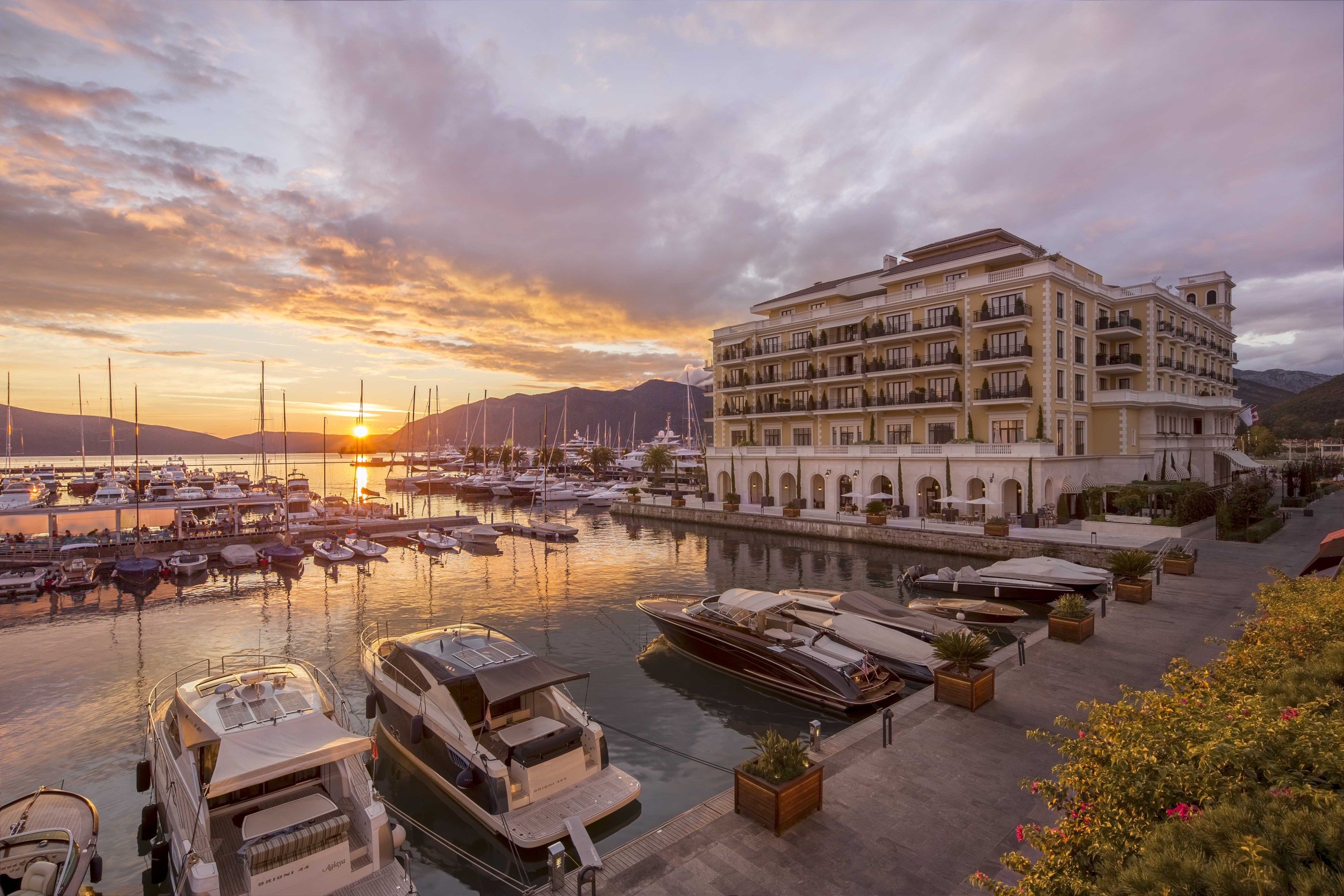 Foto - Regent Porto Montenegro