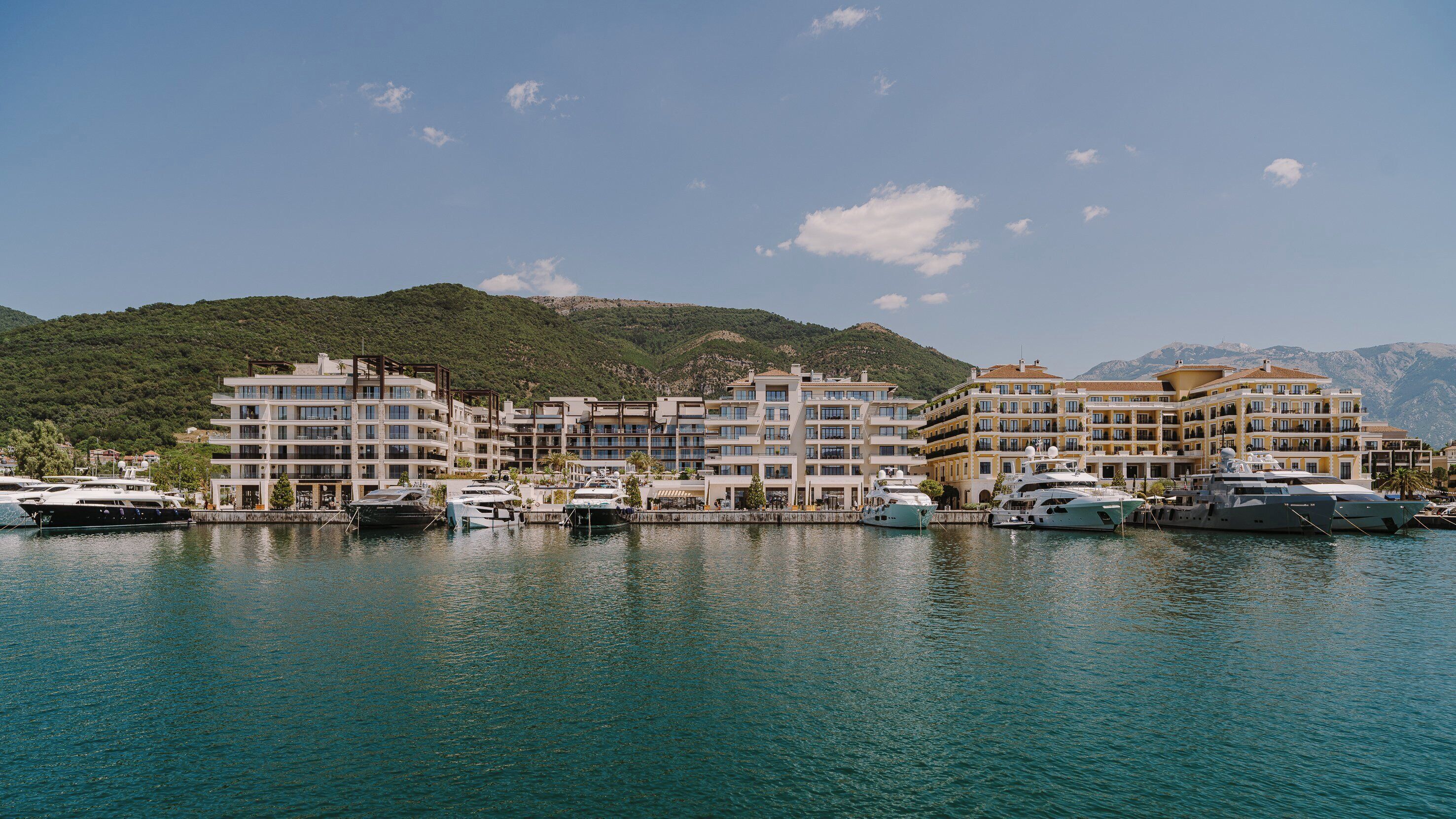 Foto - Regent Porto Montenegro