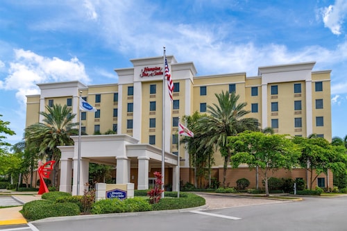 Hampton Inn & Suites Coconut Creek