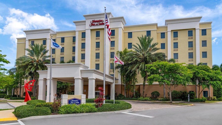 Hampton Inn & Suites Coconut Creek