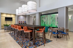 Petit déjeuner buffet compris tous les jours