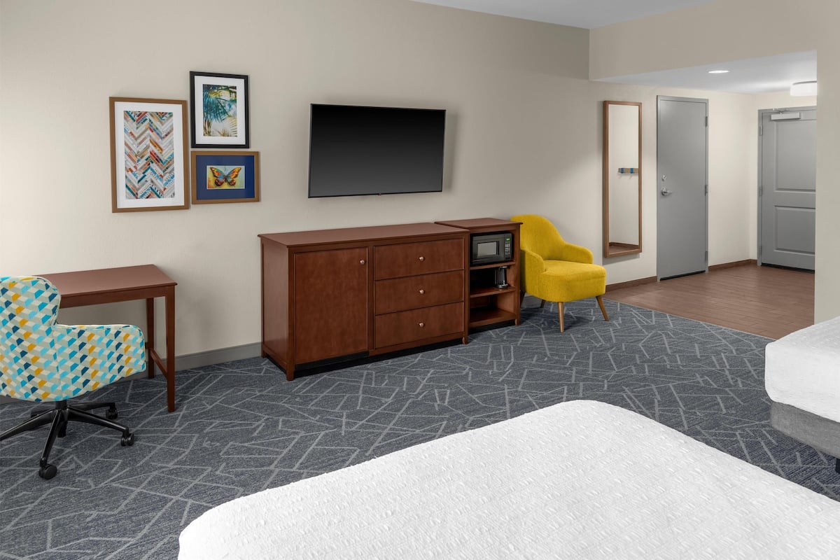 Chambre, 2 grands lits, accessible aux personnes à mobilité réduite, non-fumeur