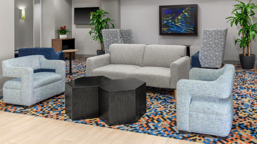 Hampton Inn & Suites Coconut Creek