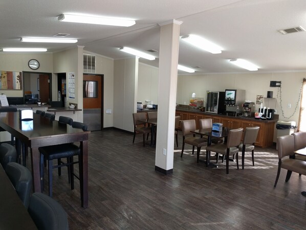 含每日全套早餐