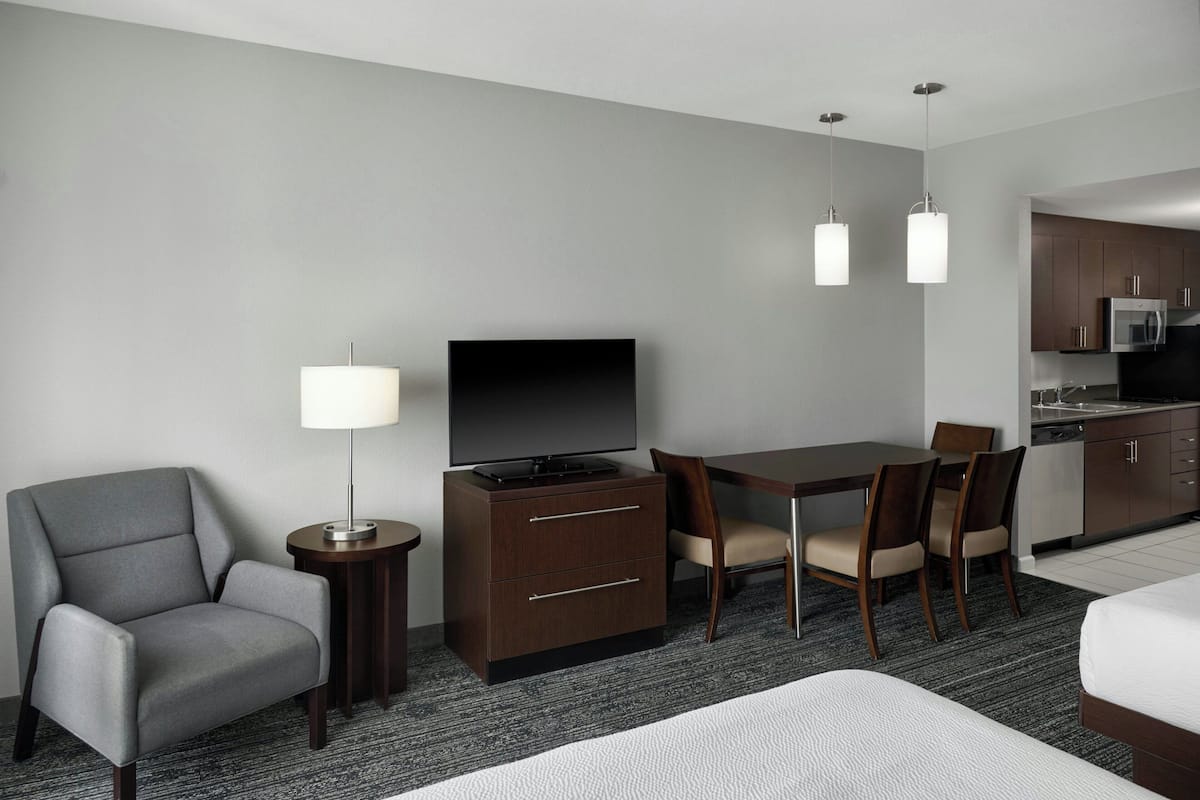 Studio, 2 Queen Beds | Desk, laptop workspace, soundproofing, iron/ironing board
