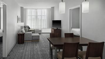 Suite, 2 Bedrooms | Desk, laptop workspace, soundproofing, iron/ironing board