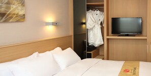 In-room safe, desk, soundproofing, free WiFi - Hotel Skypark Dongdaemun 1 (Seoul)