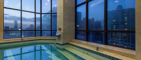 Suite (Pool can be filled with water once a day from 3-5 PM,Hot water cannot be supplied after that) | Vue de la chambre